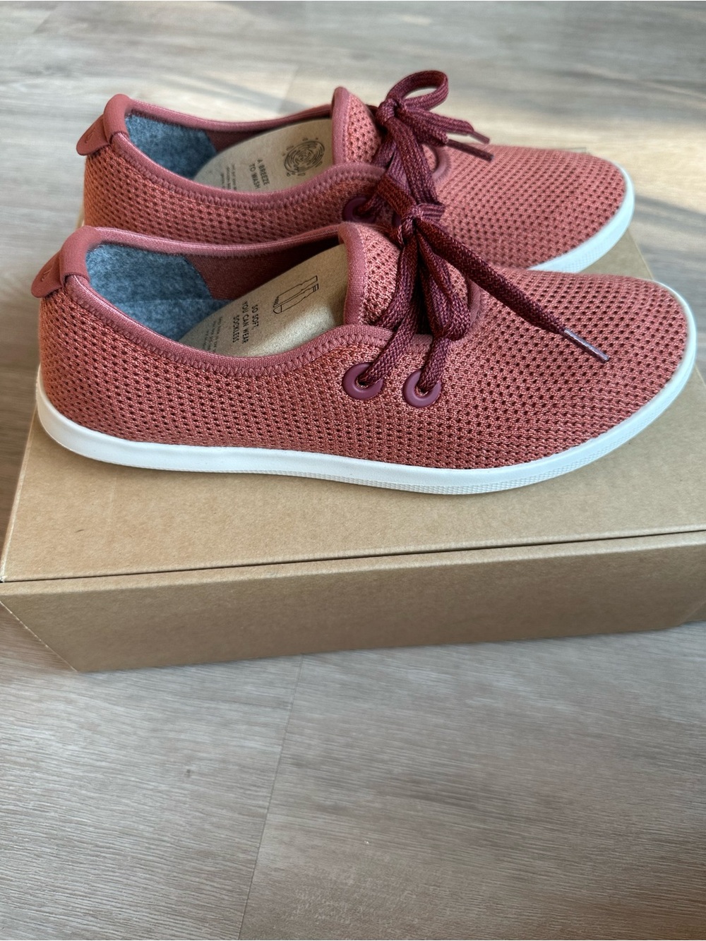 Allbirds tree skipper sun-kissed (white) women’s 8, new in box - Picture 3 of 7
